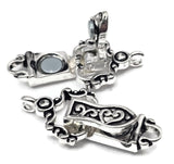 Meet your new favorite bracelet clasp: a silver fold over magnetic closure with end loops. The magnet offers instant connection, while the locking cover guards against pulls from shopping carts or car frames. Ideal as single strand clasps or multi‑strand bracelet clasps, they attach easily to chain, cord, or beading wire. Compared with lobster clasps and toggles, these secure magnetic clasps are simpler, safer, and uniquely stylish for everyday jewelry.